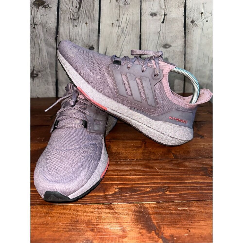 Adidas Ultraboost 22 Running Shoes Purple Magic Mauve Women’s Size 9.5
